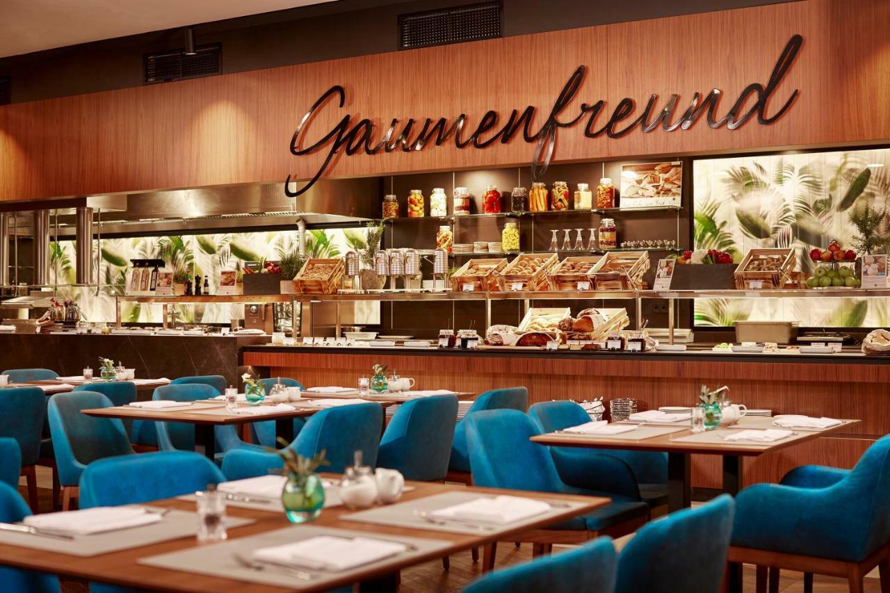 Hyperion Hotel Muenchen Ngoại thất bức ảnh The restaurant in 2014